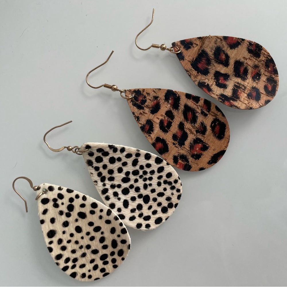 2 Pairs of Pattern Designed Dangly Earrings ***(Two for Price of One)
